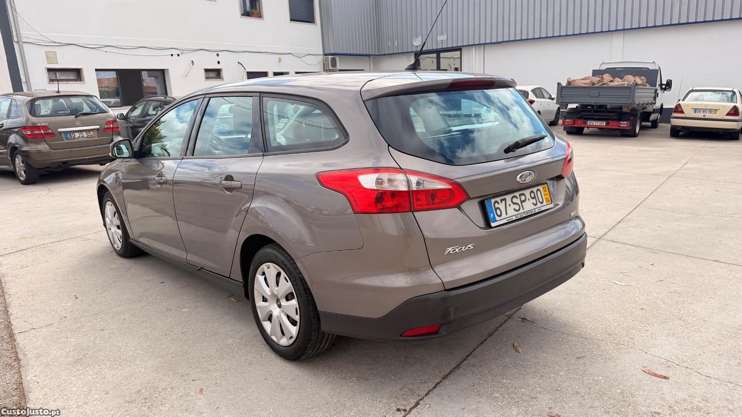 Ford Focus 1.6 TDCI de 2012 — fotografia 12