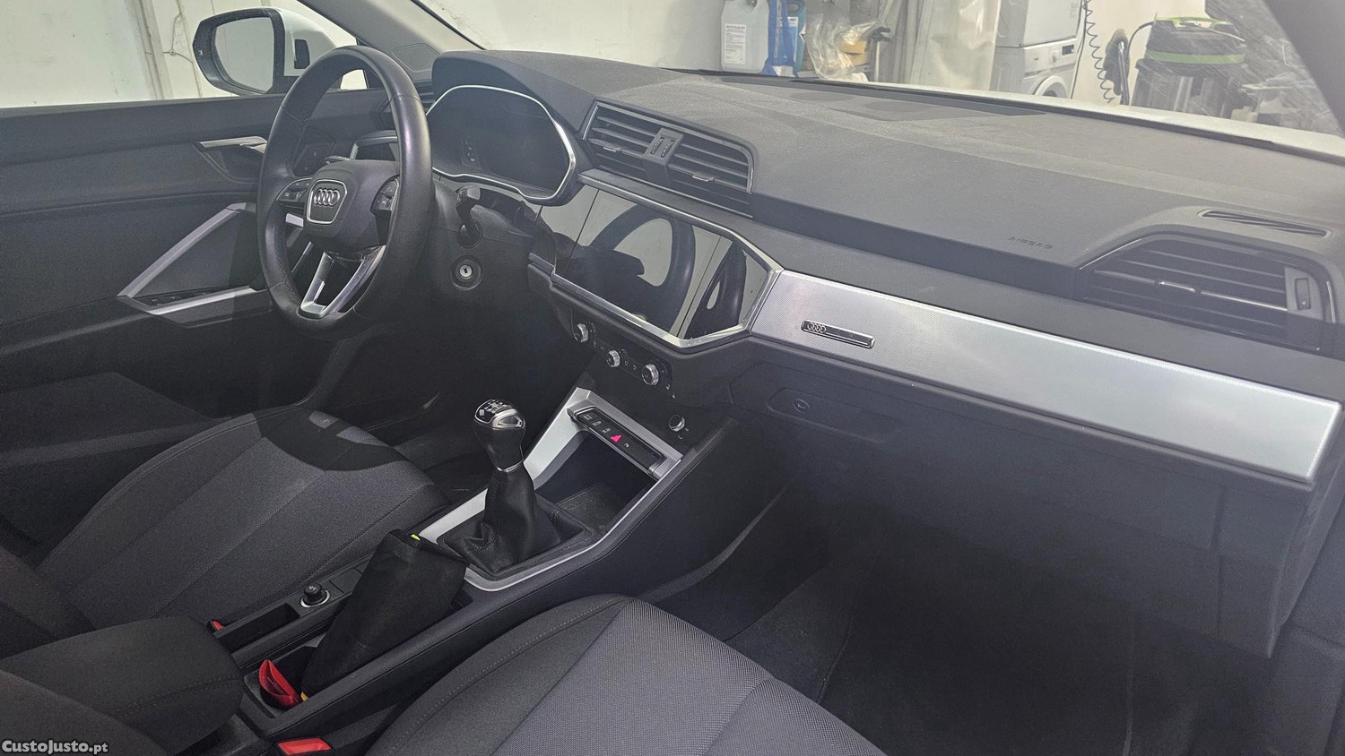 Audi Q3 1.5 Tfsi sportback — fotografia 4