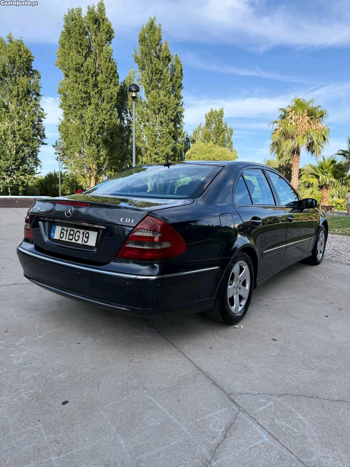 Mercedes-Benz E 220 2.2 — fotografia 3