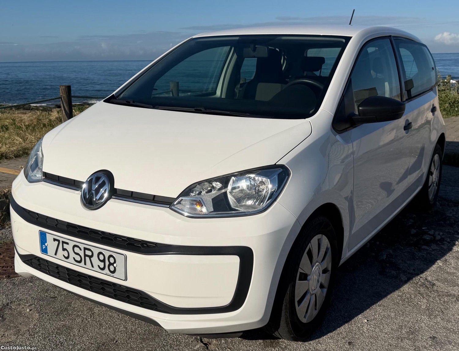 Volkswagen Up! 1.0 BlueMotion Move AC 60cv — fotografia 6