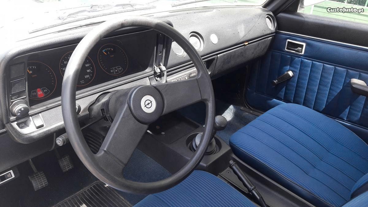 Opel Ascona 1.2 de 1977 — fotografia 2