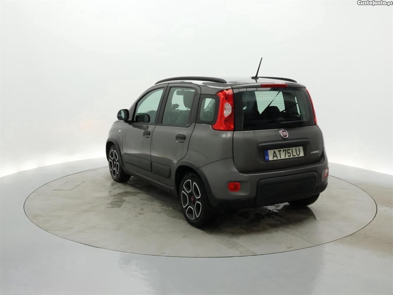 Fiat Panda 1.0 Hybrid City Life — fotografia 12
