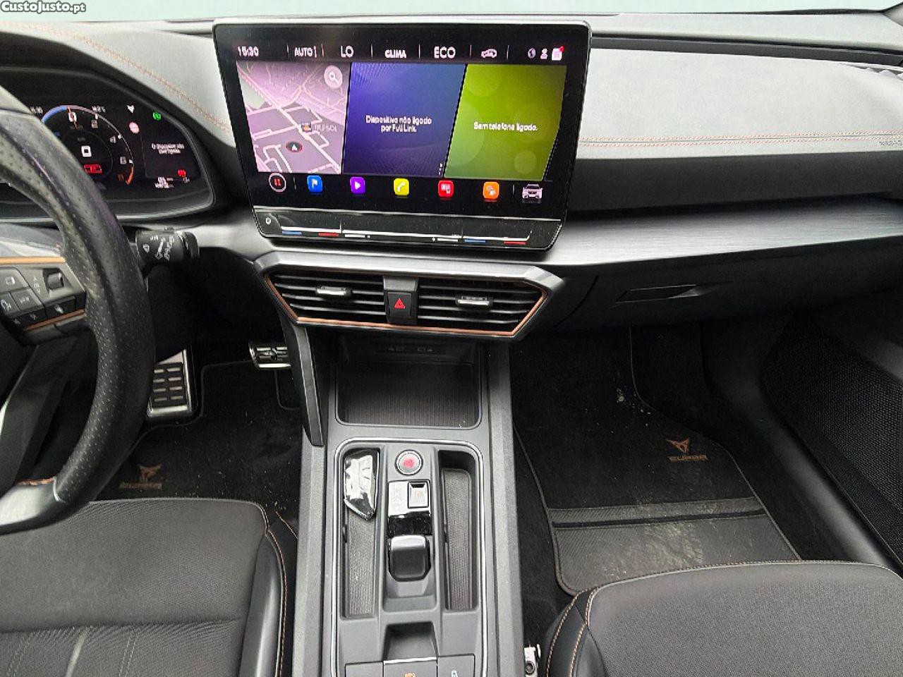 CUPRA Formentor 1.4 e-Hybrid DSG — fotografia 17