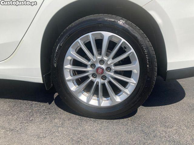 Fiat Tipo 1.3 MultiJet Life — fotografia 19