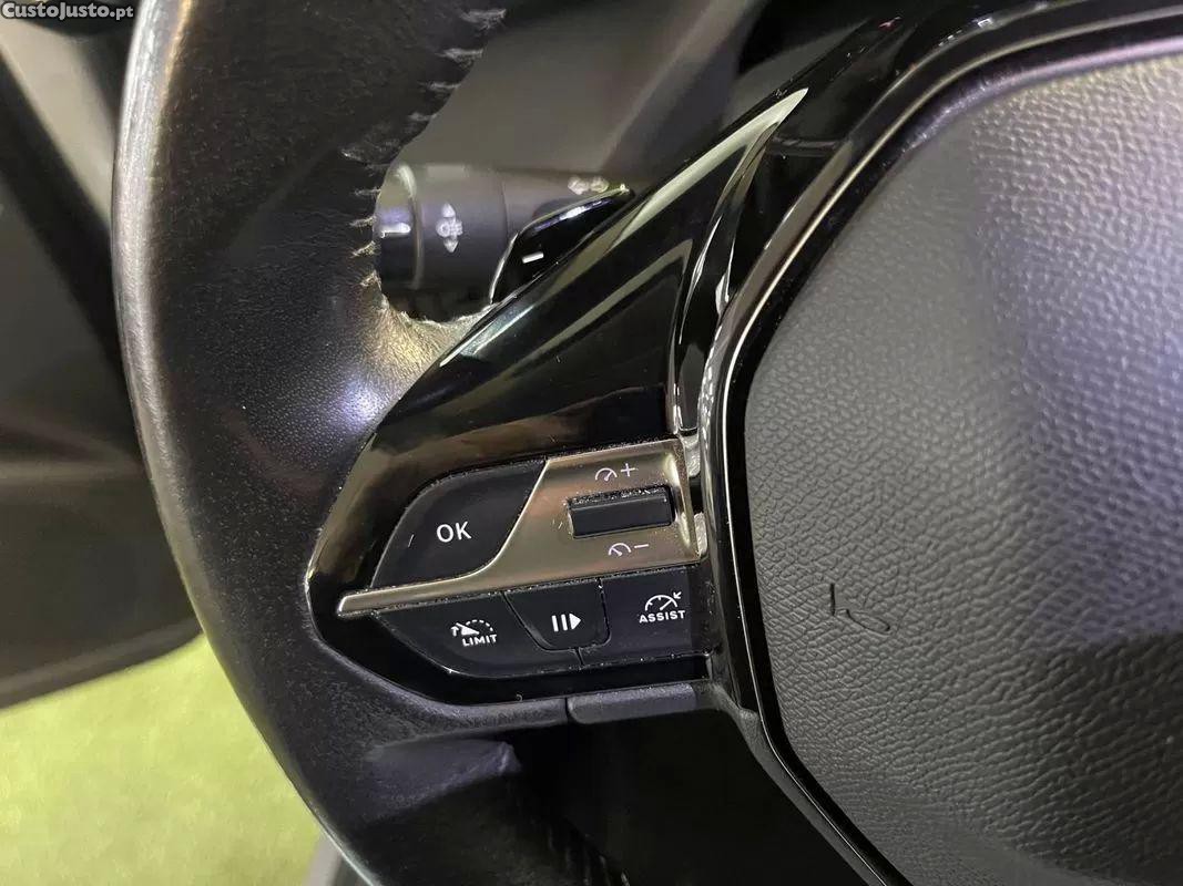 Peugeot 308 1.5 bluehdi active eat8 — fotografia 10