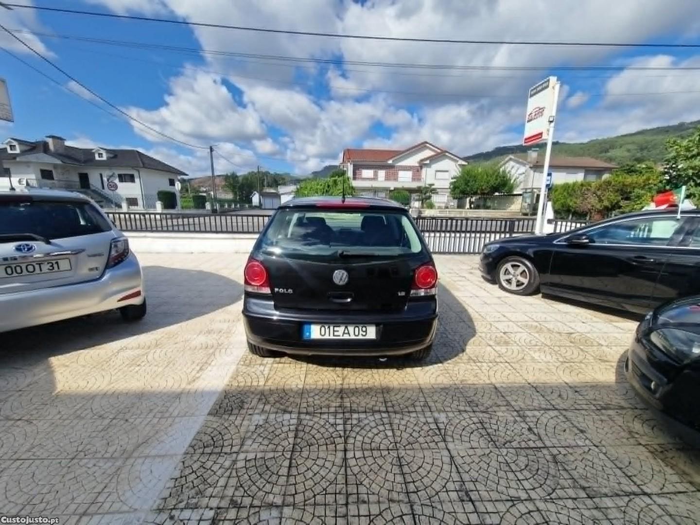 Volkswagen Polo 1.2 Trendline — fotografia 14