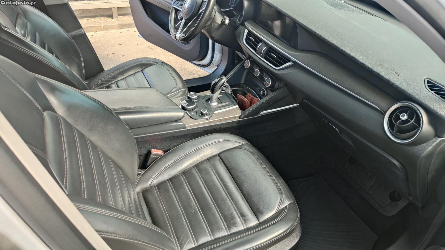 Alfa Romeo Stelvio Q4 — fotografia 5