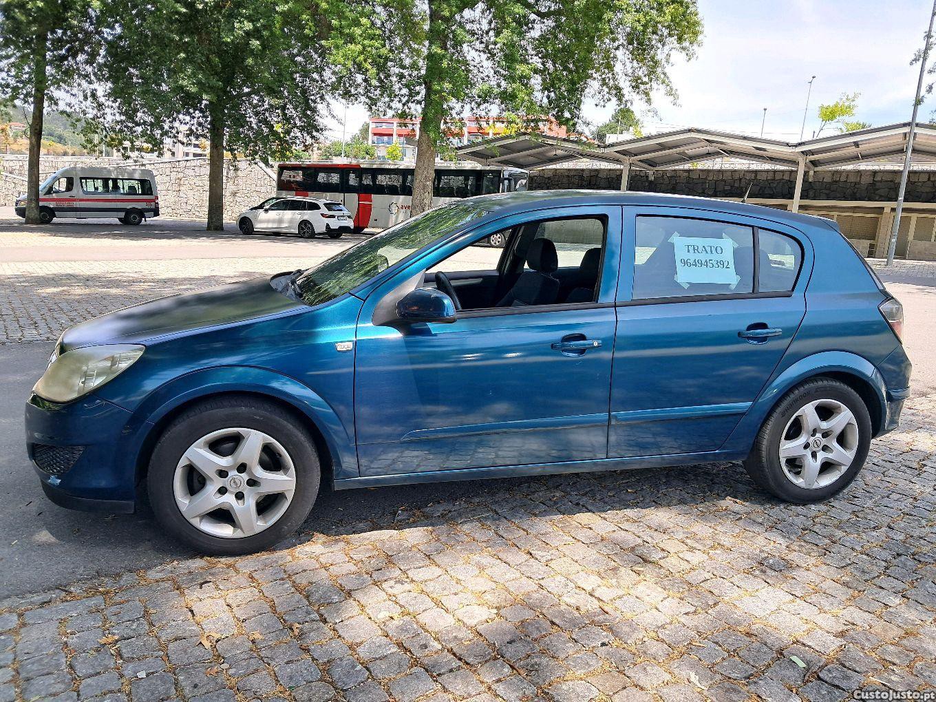 Opel Astra 5 portas — fotografia 7