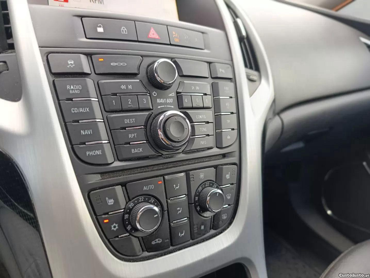 Opel 1204 1.4 t — fotografia 14