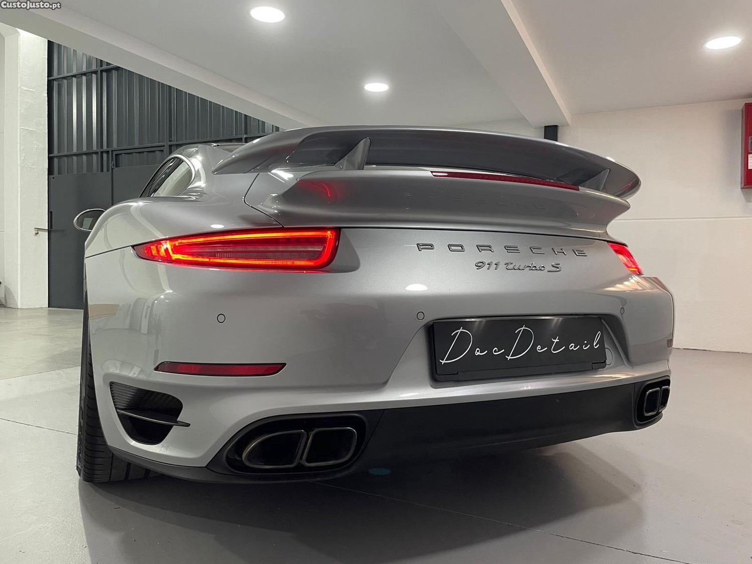 Porsche 911 Turbo S - 13 — photo 5