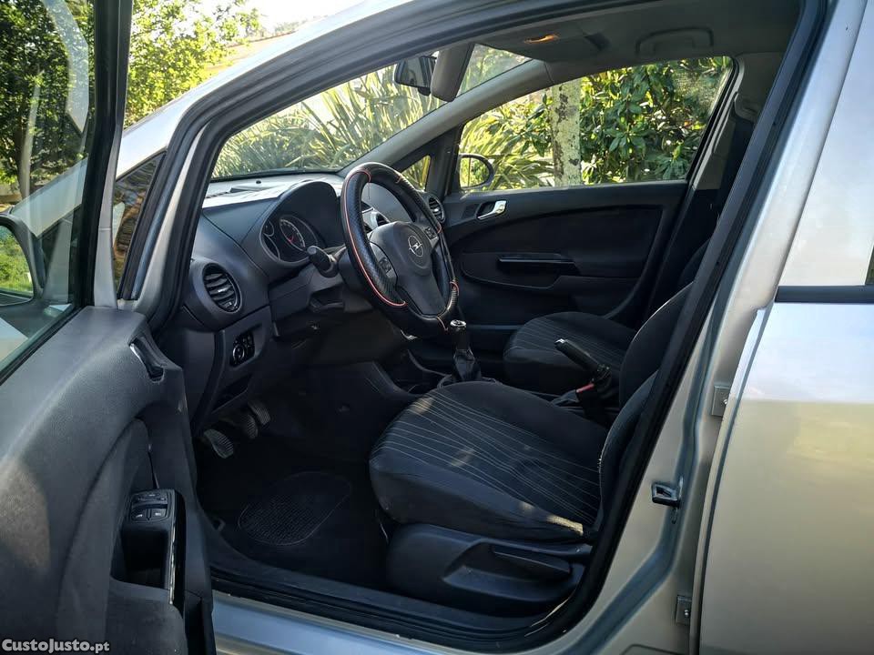 Opel Corsa D 1.3 CDTI 95cv - 5 Lugares - A/C - NACIONAL "OPORTUNIDAD" — fotografia 11