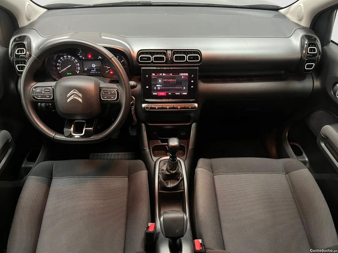 Citroën C3 Aircross 1.2 PureTech Feel Pack — fotografia 3