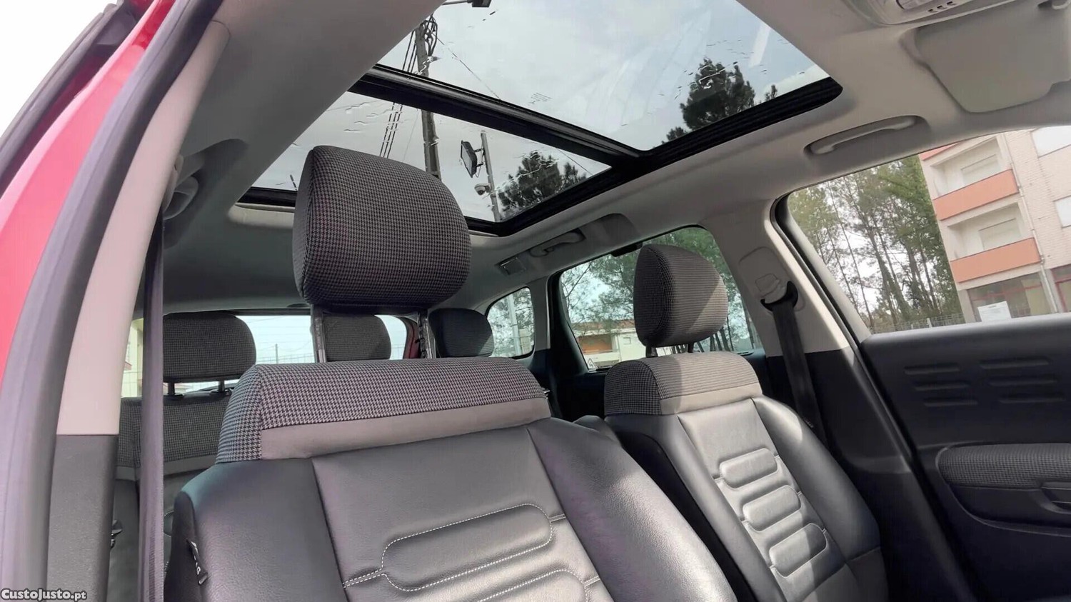 Citroën C3 Aircross PureTech 110 Stop & Start Shine — fotografia 8