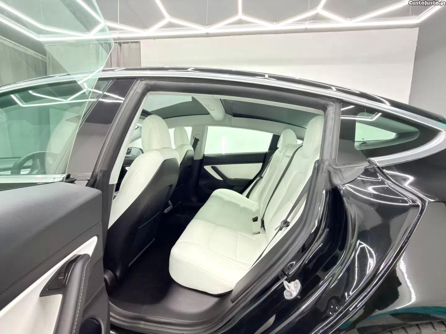 Tesla Model 3 Standard rwd plus — fotografia 14