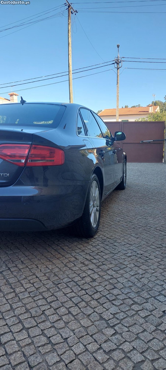 Audi A4 B8 — fotografia 4