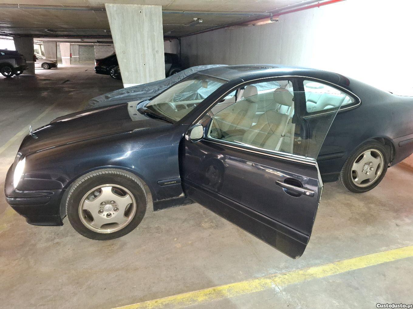 Mercedes-Benz Classe CLK Elegance — fotografia 8