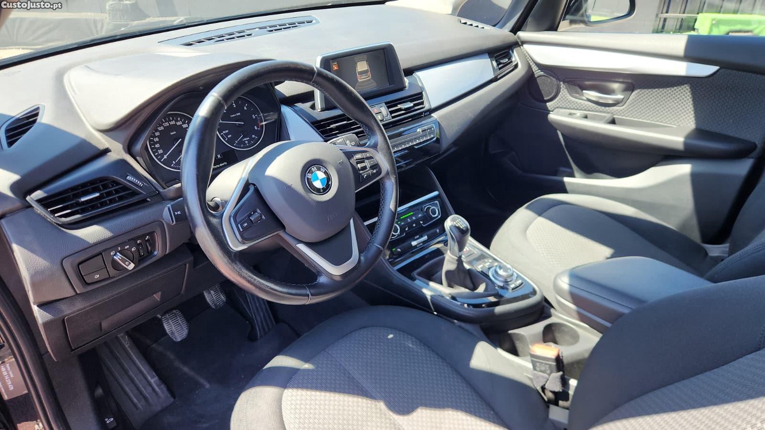 BMW 218 Gran Tourer 5 Lugares — fotografia 4