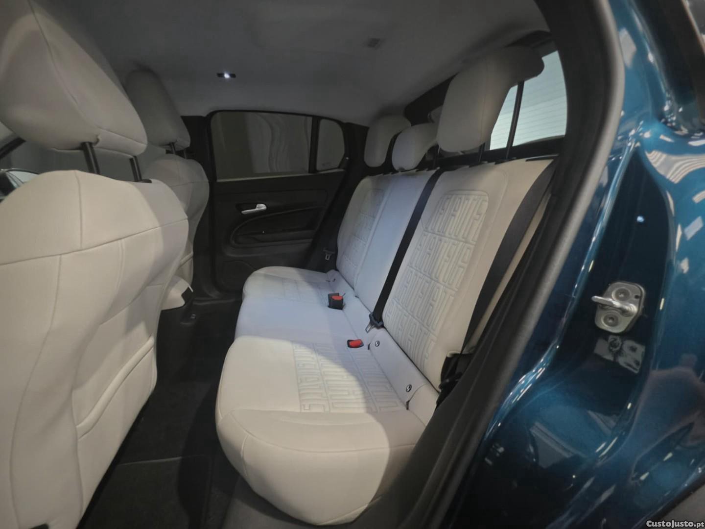 Fiat 600 1.2 Hybrid La Prima — fotografia 11