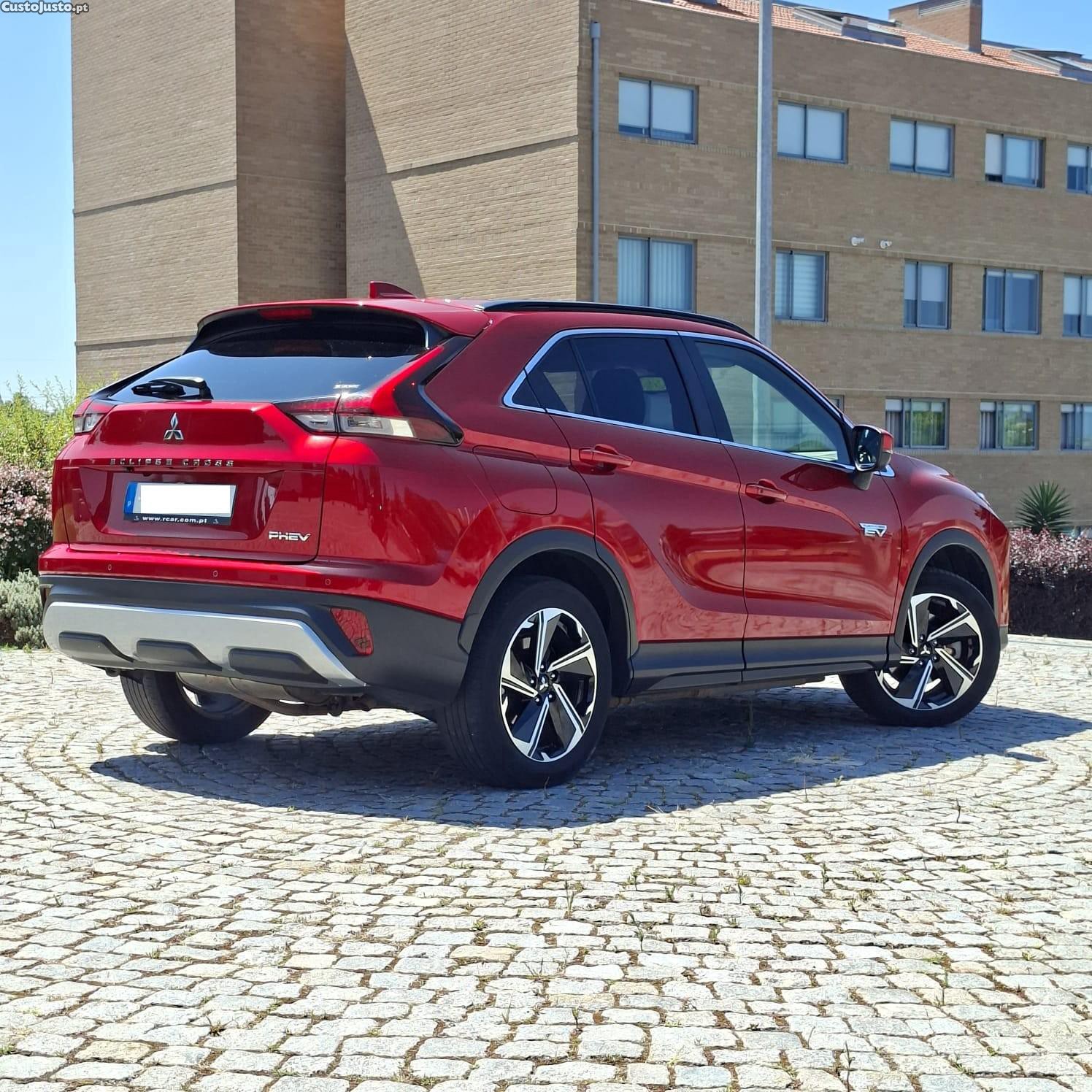 Mitsubishi Eclipse Cross 2.4 PHEV eMotion — fotografia 7
