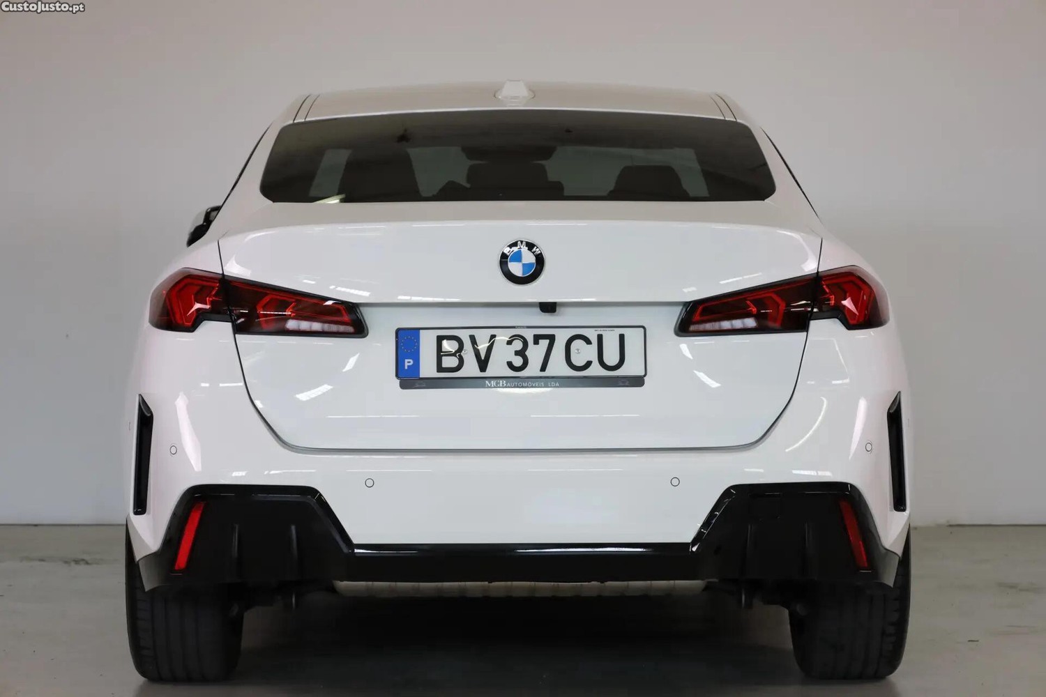 BMW 216 Pack Desportivo M Pro — fotografia 5