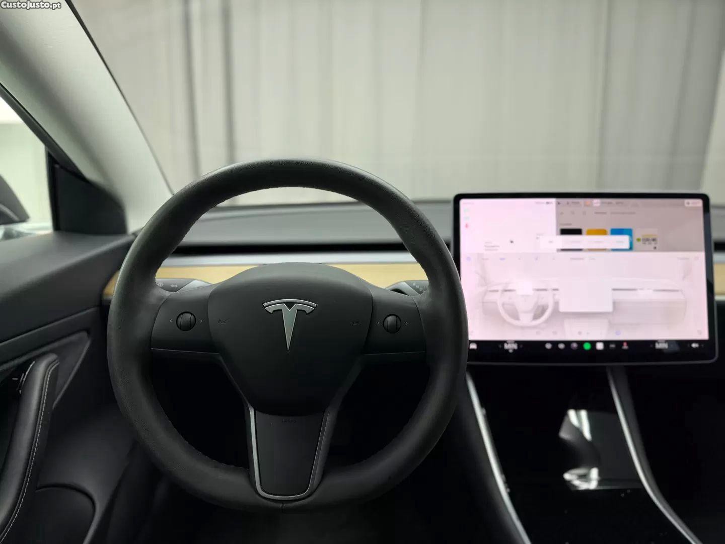 Tesla Model 3 Standard rwd plus — fotografia 6