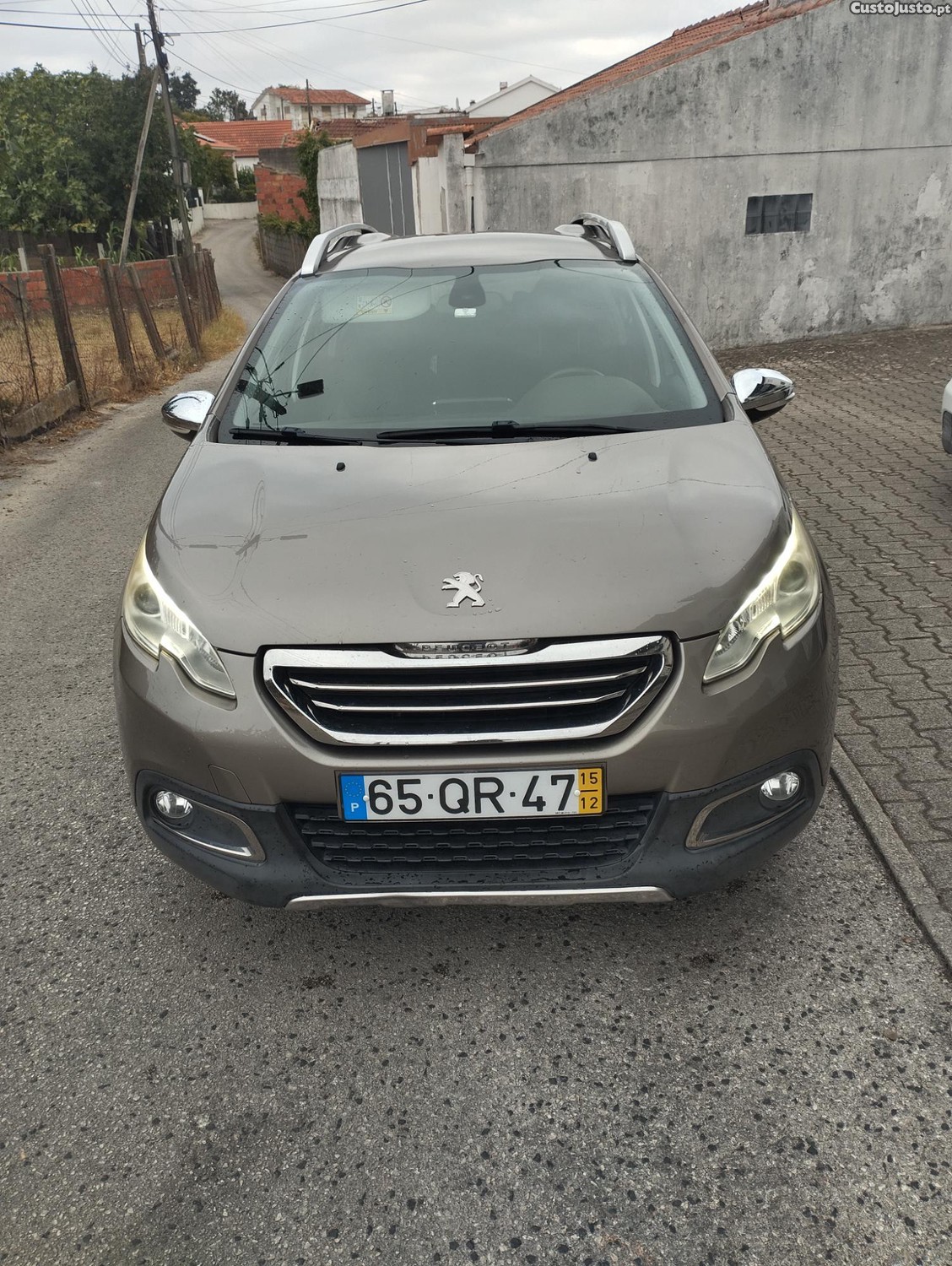 Peugeot 2008 PureTech — fotografia 9