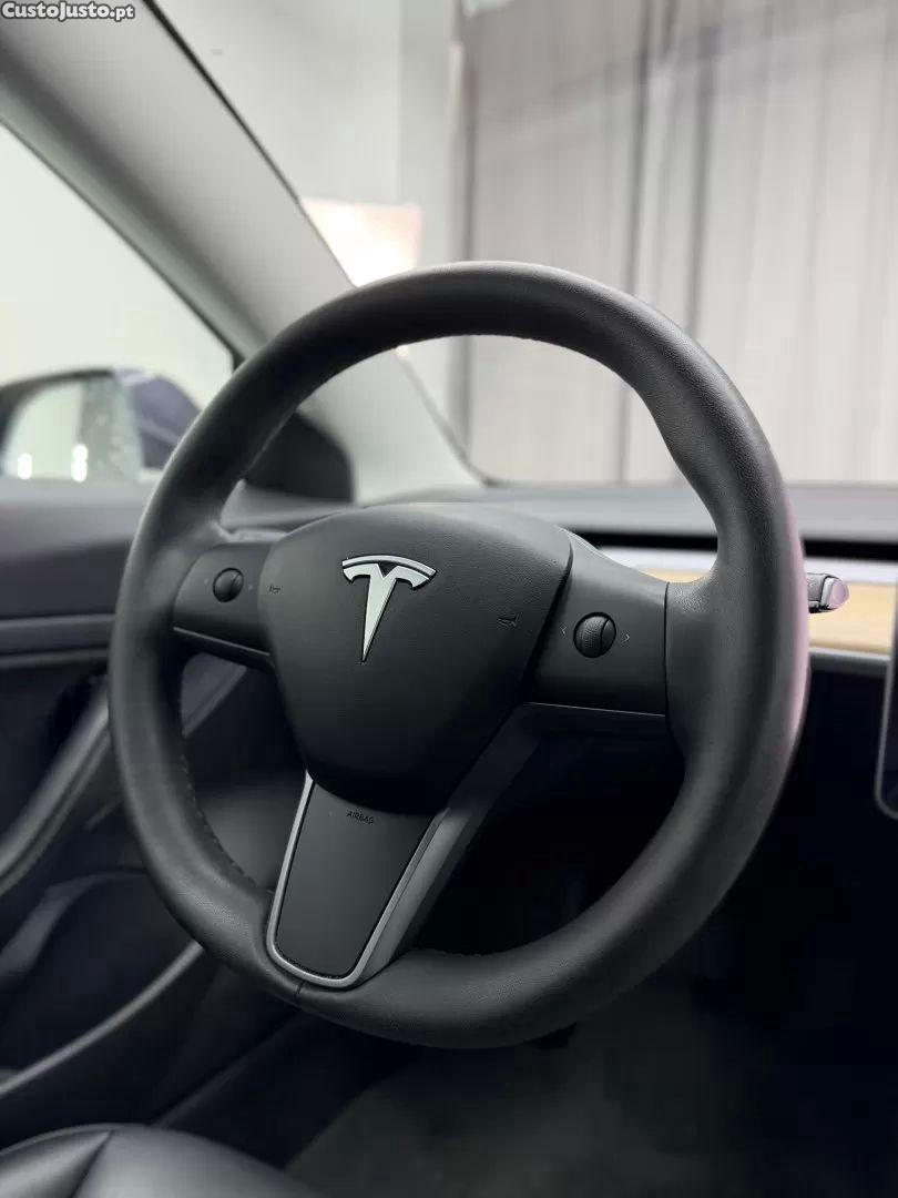 Tesla Model 3 Standard rwd plus — fotografia 5