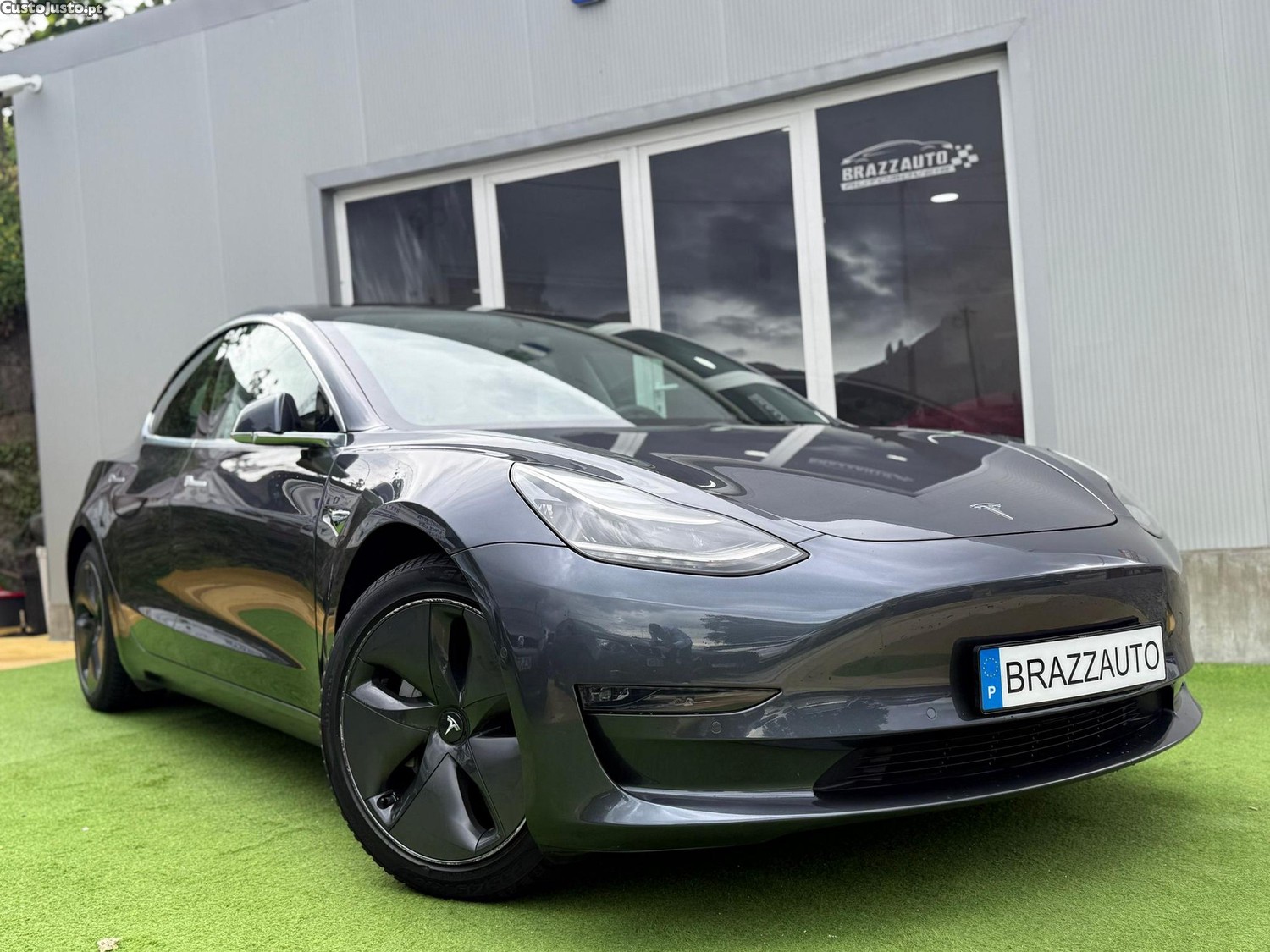 Tesla Model 3 Long-Range Dual Motor AWD — fotografia 22