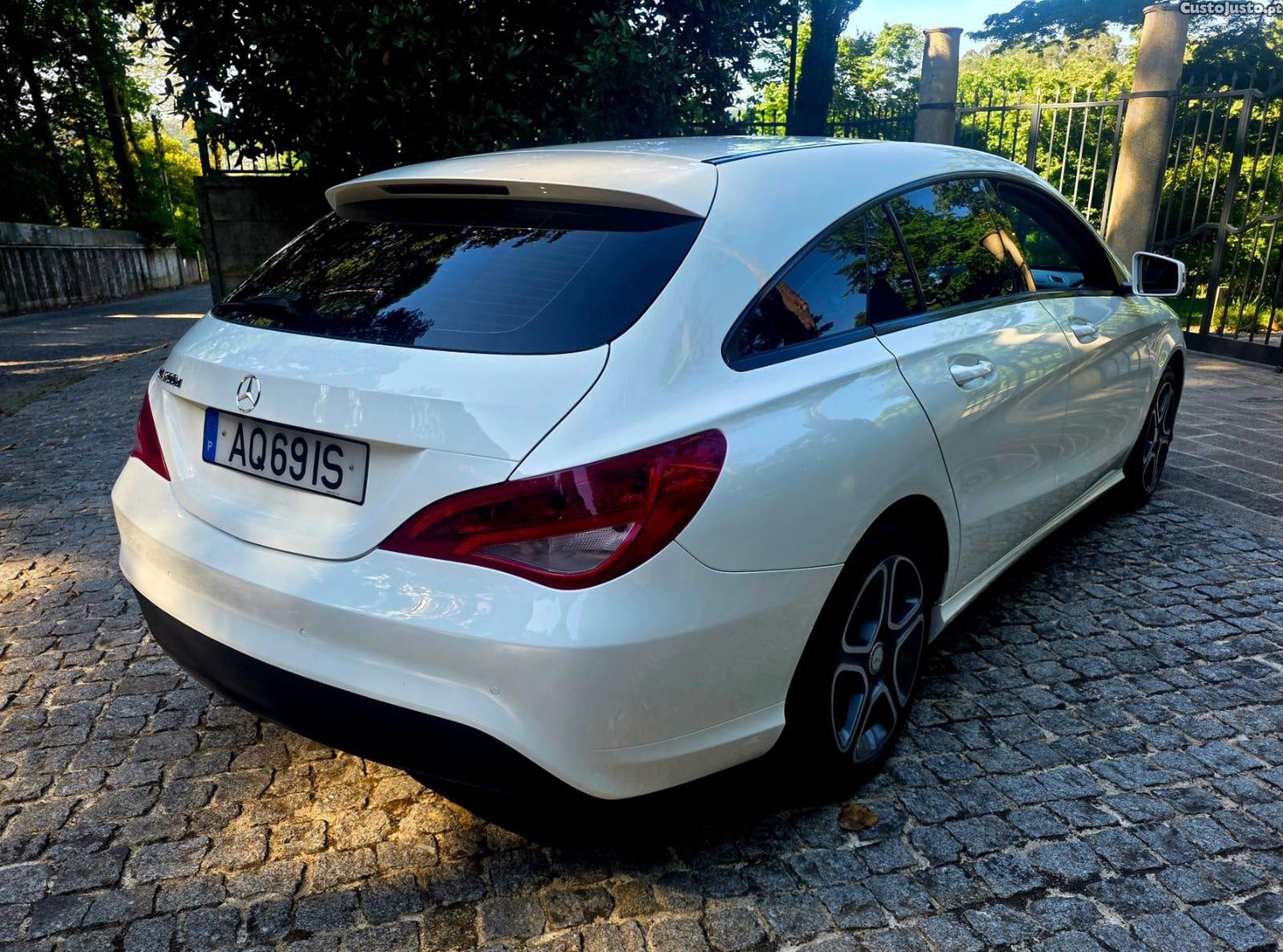 Mercedes-Benz CLA 200 cdi Automatica — fotografia 5