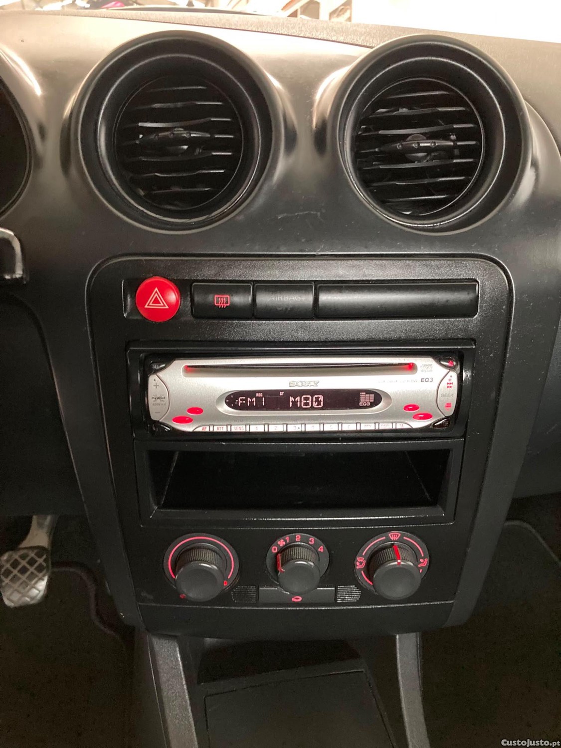 SEAT Cordoba 1.2i Só Com 85.000km 1DONO só impecável — fotografia 2