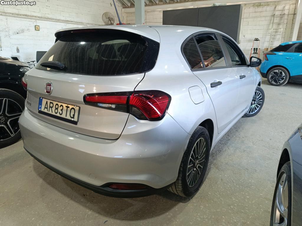 Fiat Tipo 1.3 M-Jet City Life - 22 foto 4