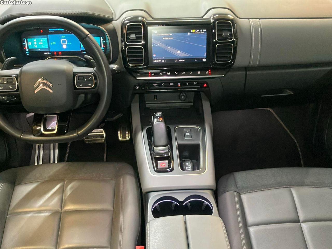 Citroën C5 Aircross 1.6 Hybrid Shine e-EAT8 — fotografia 8