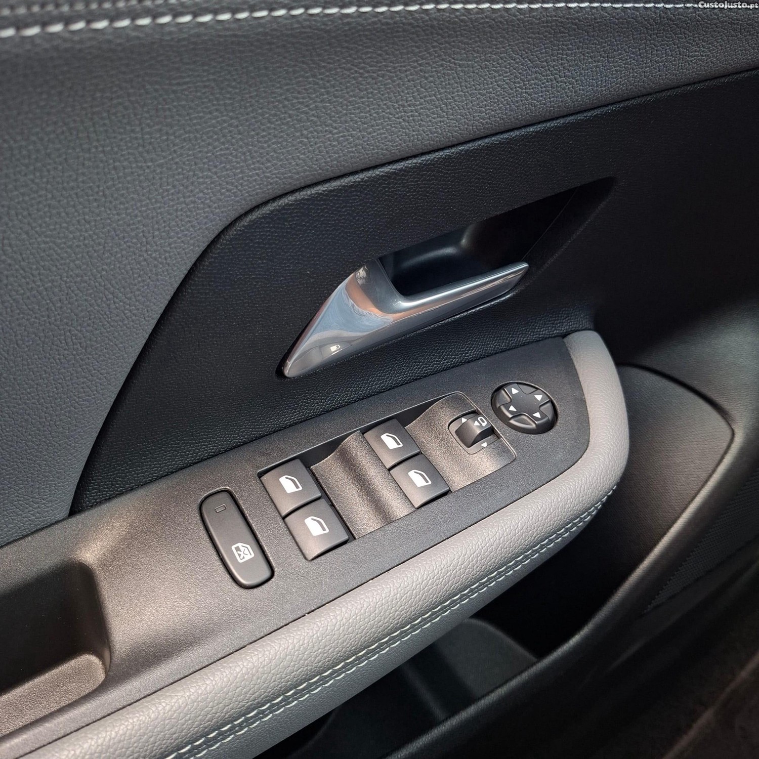 Opel Mokka 1.2 T Elegance — fotografia 5