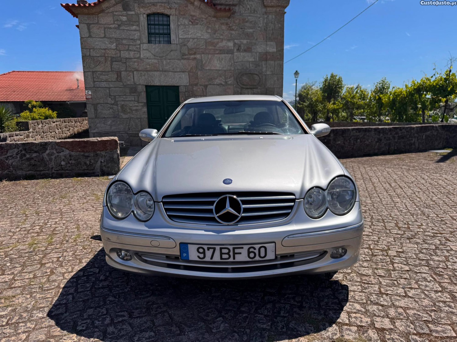 Mercedes-Benz Classe CLK 270 Cdi (209 316) — fotografia 4