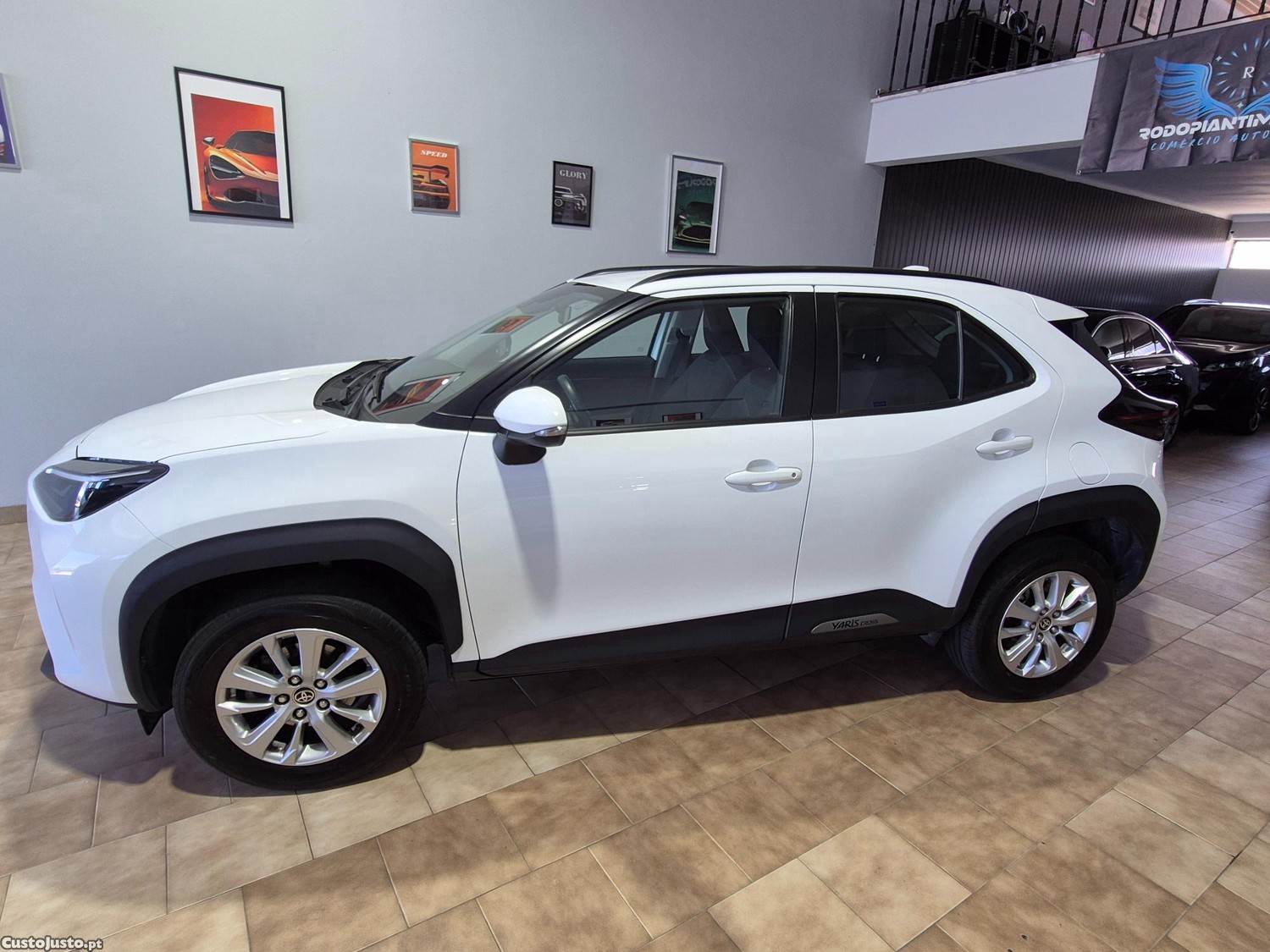 Toyota Yaris CROSS 1.5 hybrid — fotografia 5