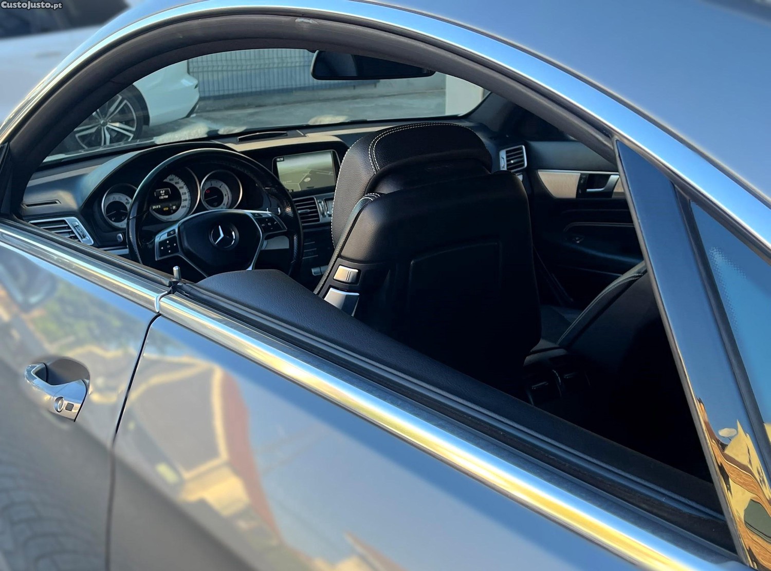 Mercedes-Benz E 250 CDi Avantgarde BE Auto — fotografia 12