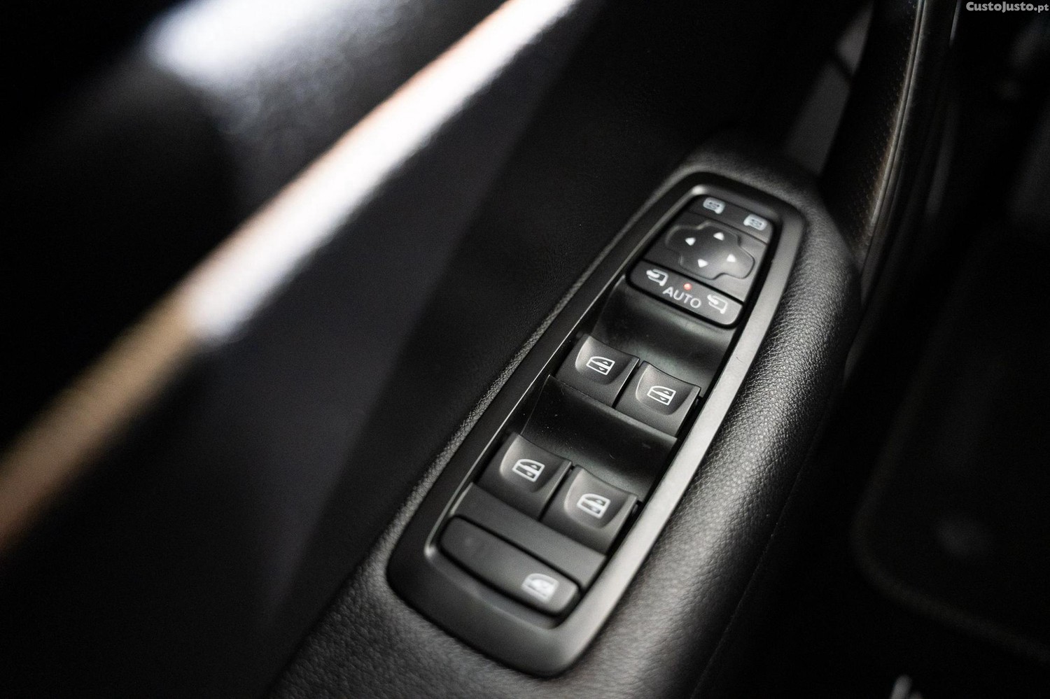 Renault Mégane 1.5 Blue dCi GT Line EDC — fotografia 4