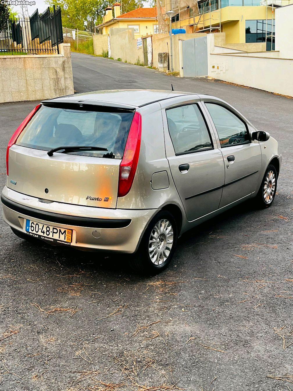 Fiat Punto 1.9 JTD — fotografia 9