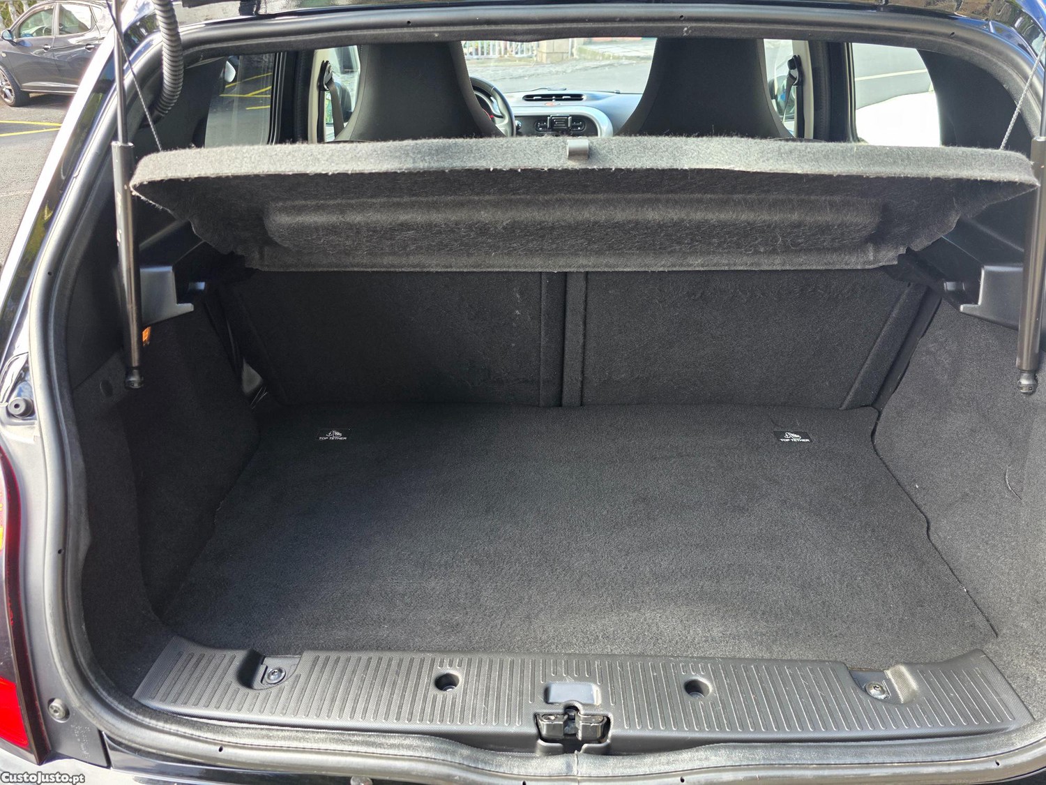 Renault Twingo 1.0 SCe 71cv — fotografia 18