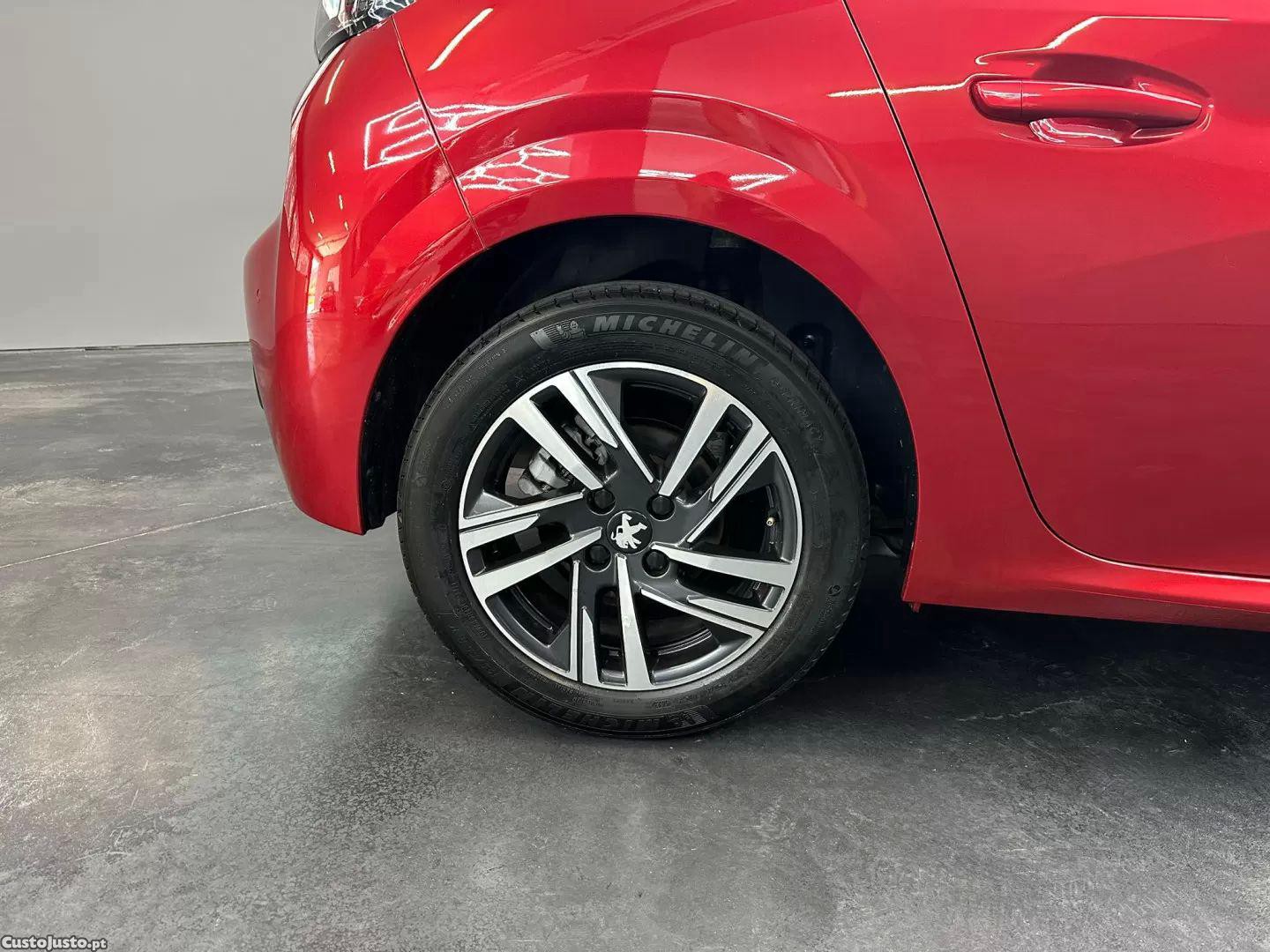 Peugeot 208 1.2 puretech 100hp allure led — fotografia 5
