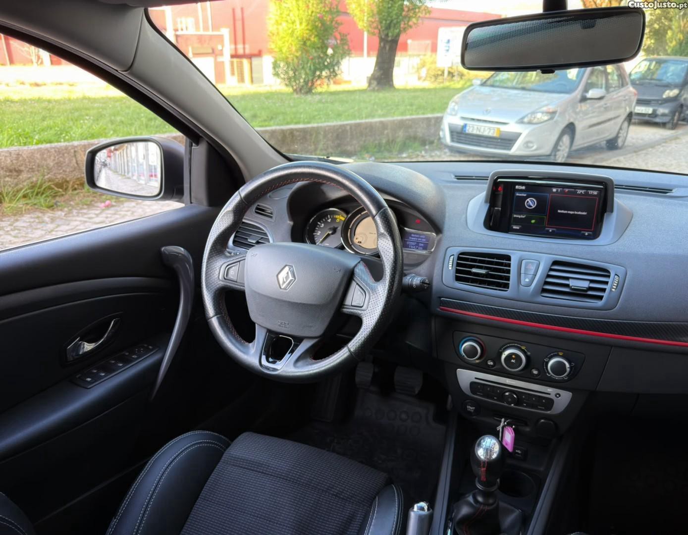 Renault Mégane 1.5 dCi GT Line CO2 Champion — fotografia 6