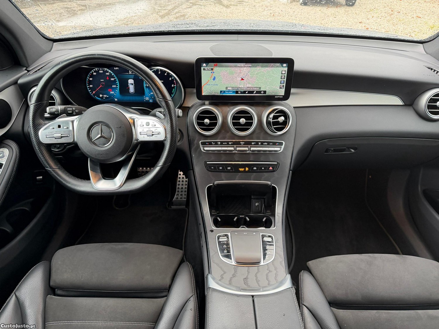 Mercedes-Benz GLC 300 de 4Matic — fotografia 10