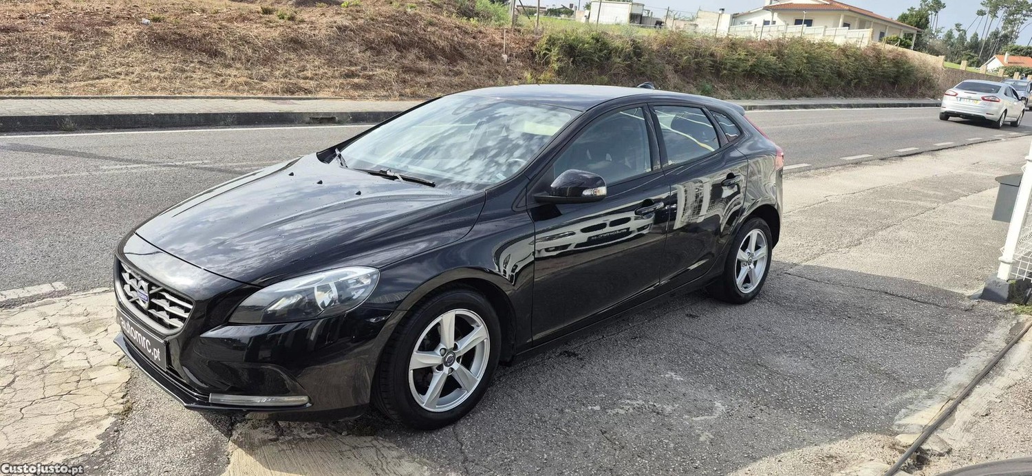 Volvo V40 1.6 d2 momentum powershift eco - 15 — photo 5