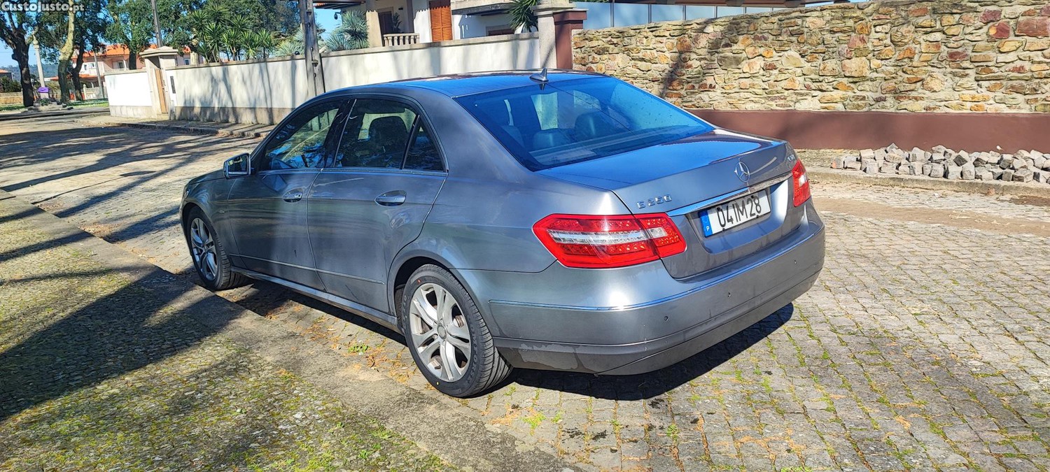 Mercedes-Benz E 250 Avantgarde 204 cv "Nacional" (distribuição mudada, oleo e filtro da caixa) — fotografia 10