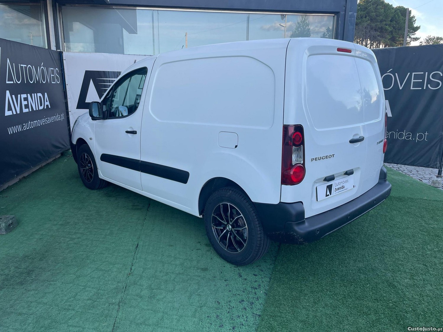 Peugeot Partner 1.5 BlueHDi Pro Standard — fotografia 13