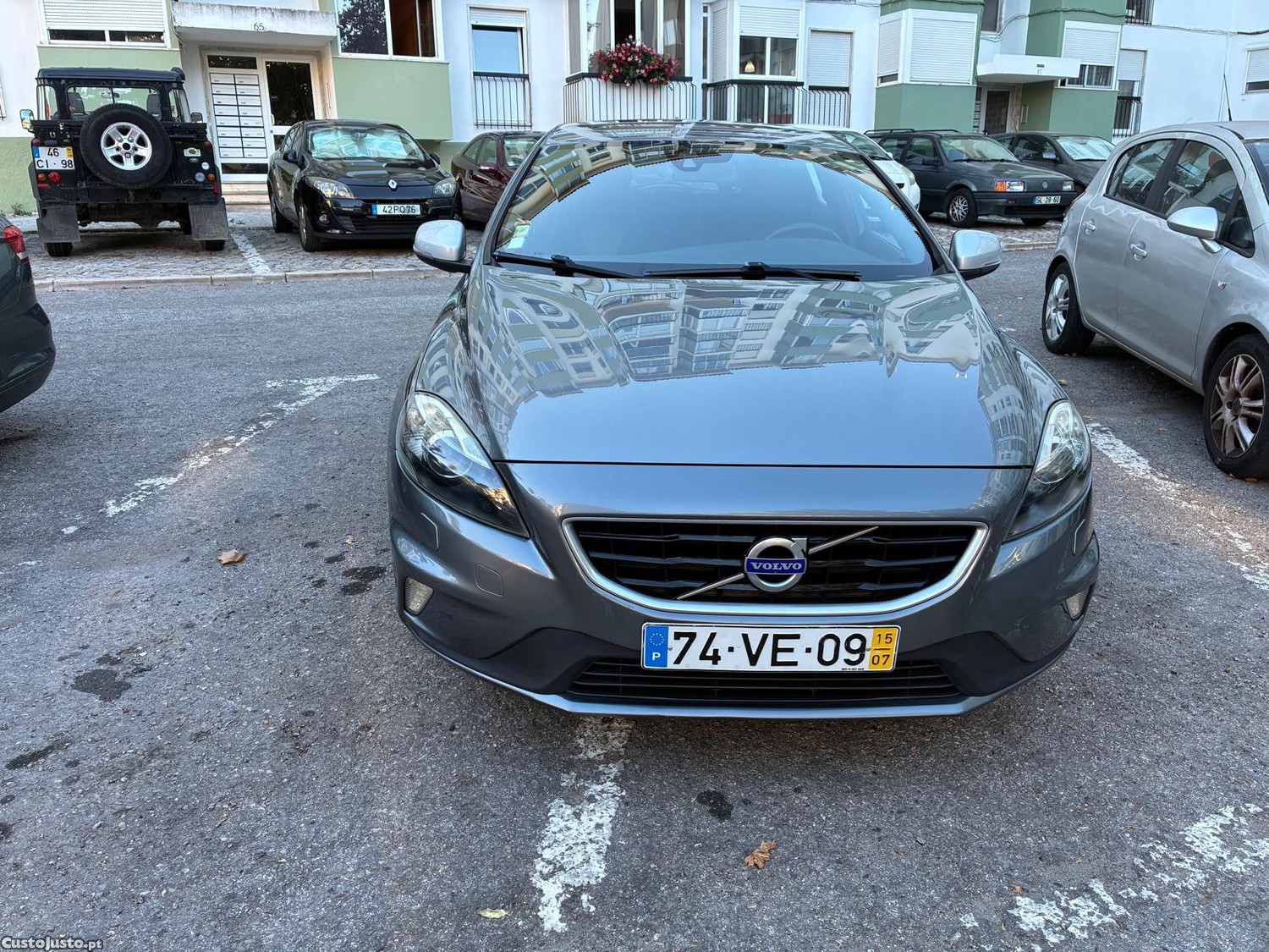 Volvo V40 R design — photo 4
