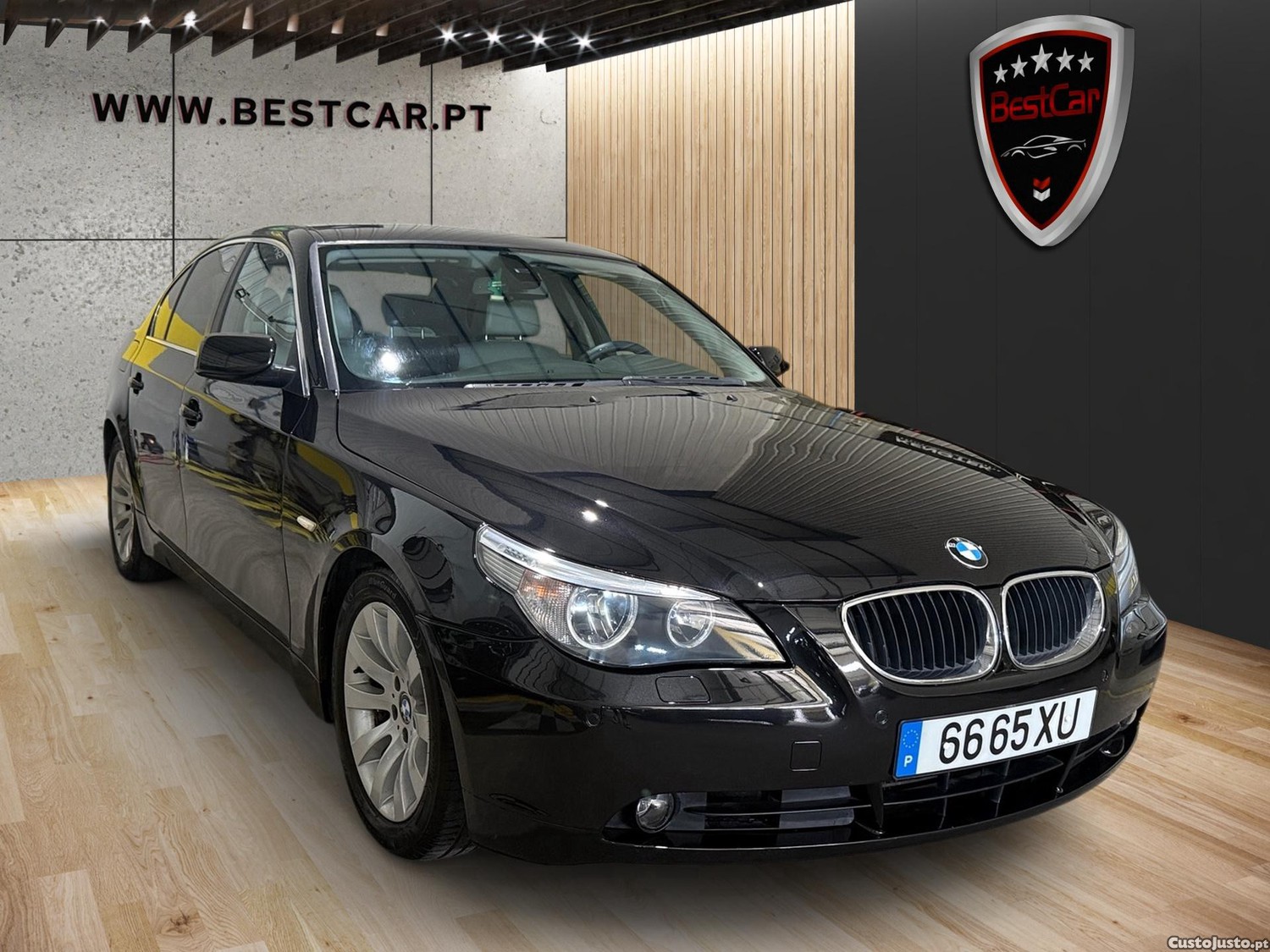 BMW 525 (5 Series) - 04 foto 2