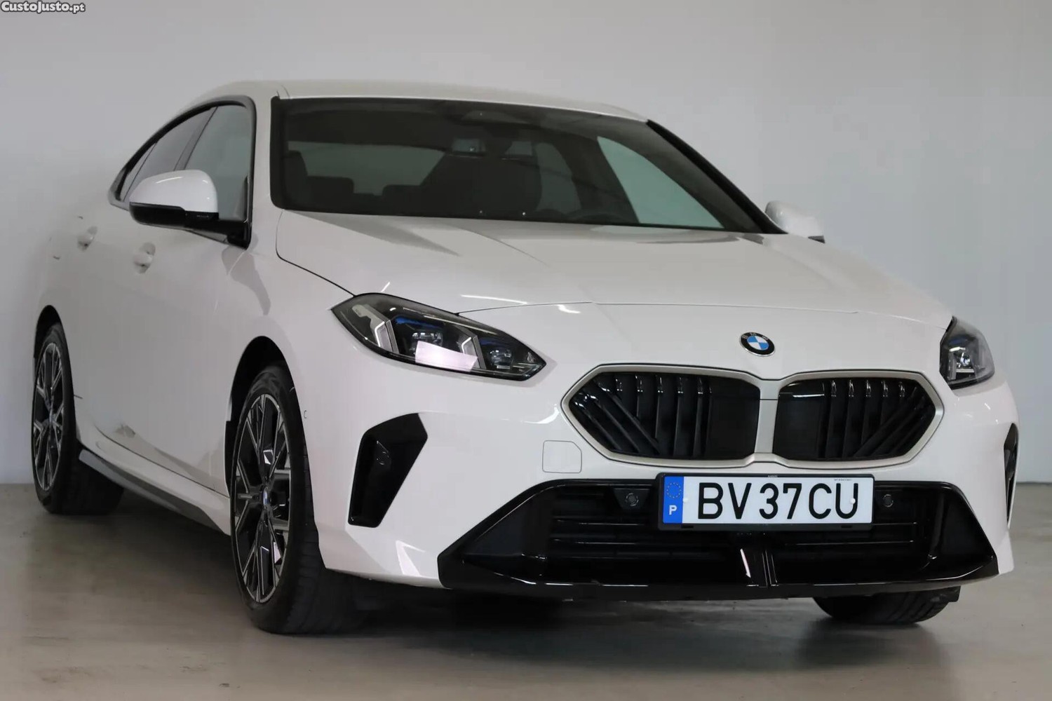 BMW 216 Pack Desportivo M Pro — fotografia 19