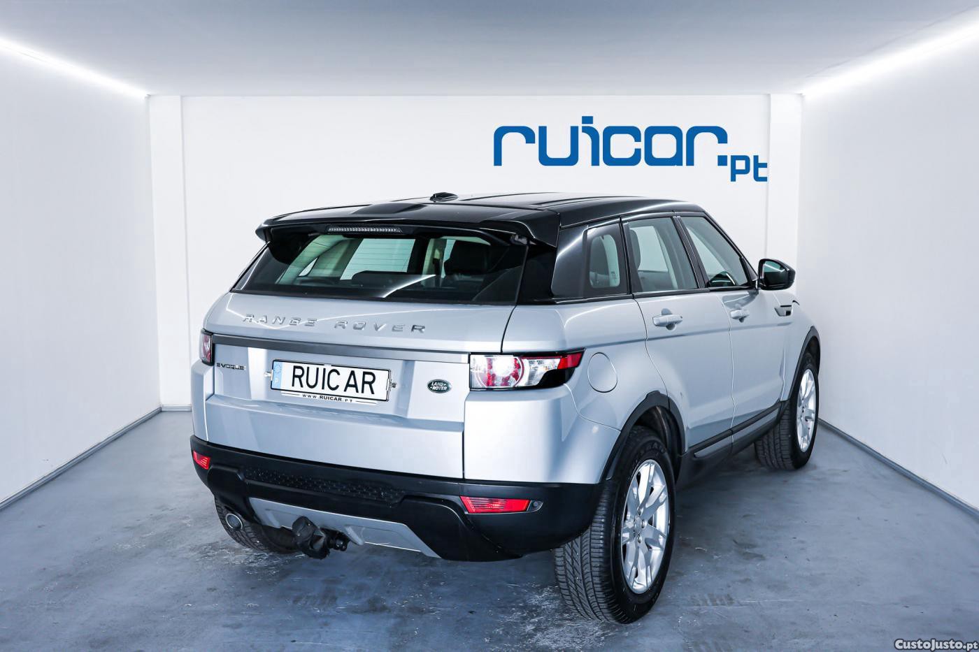 Land Rover Range Rover Evoque 2.2 TD4 Pure — fotografia 8
