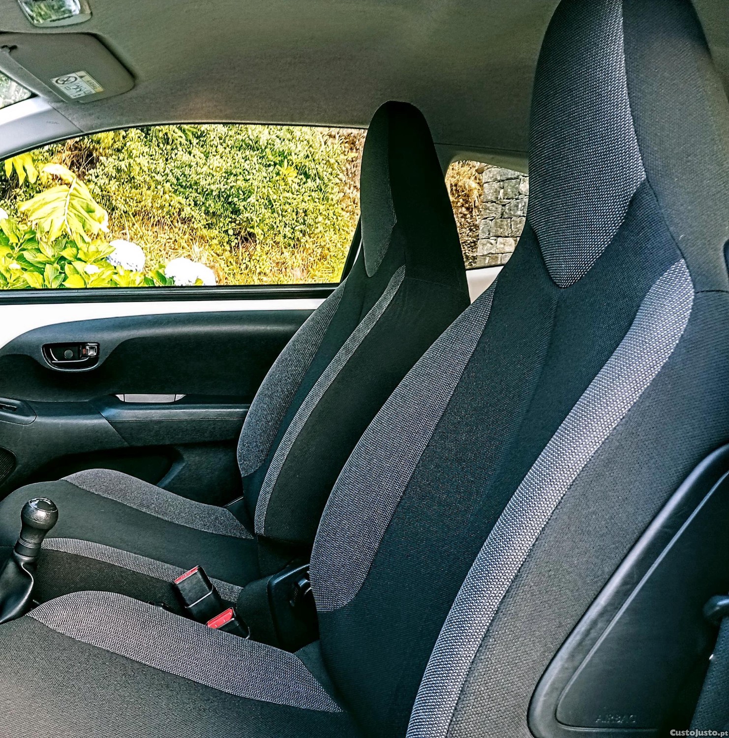 Toyota Aygo 2018 — fotografia 2